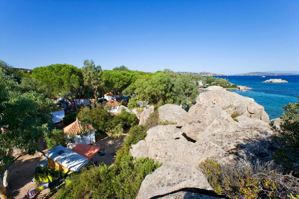 Готель Camping Baia Saraceno Палау Екстер'єр фото