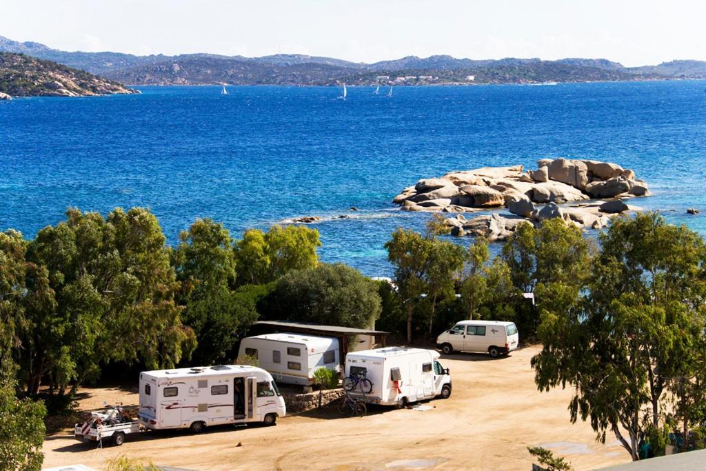 Готель Camping Baia Saraceno Палау Екстер'єр фото