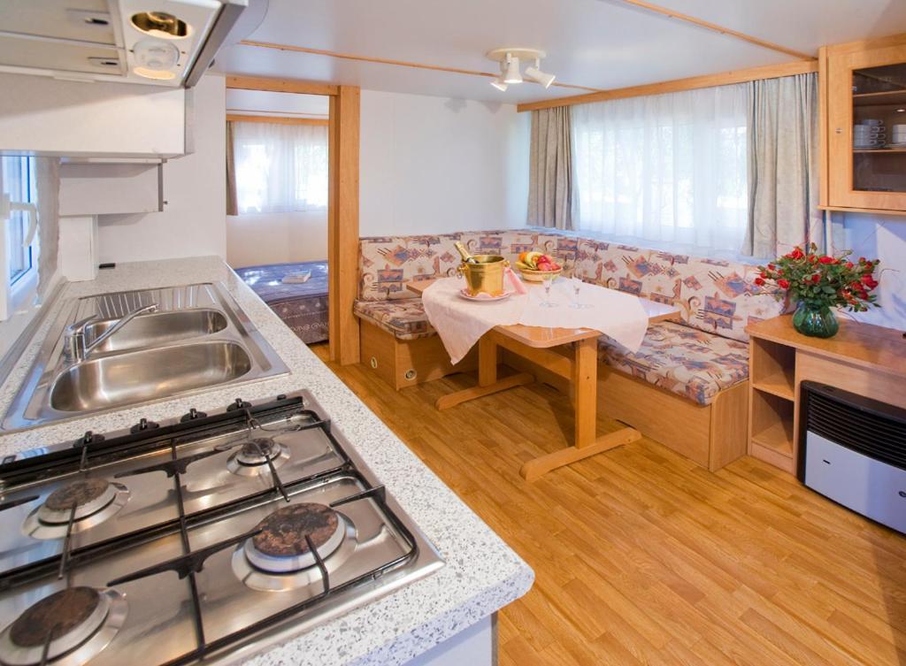Готель Camping Baia Saraceno Палау Номер фото